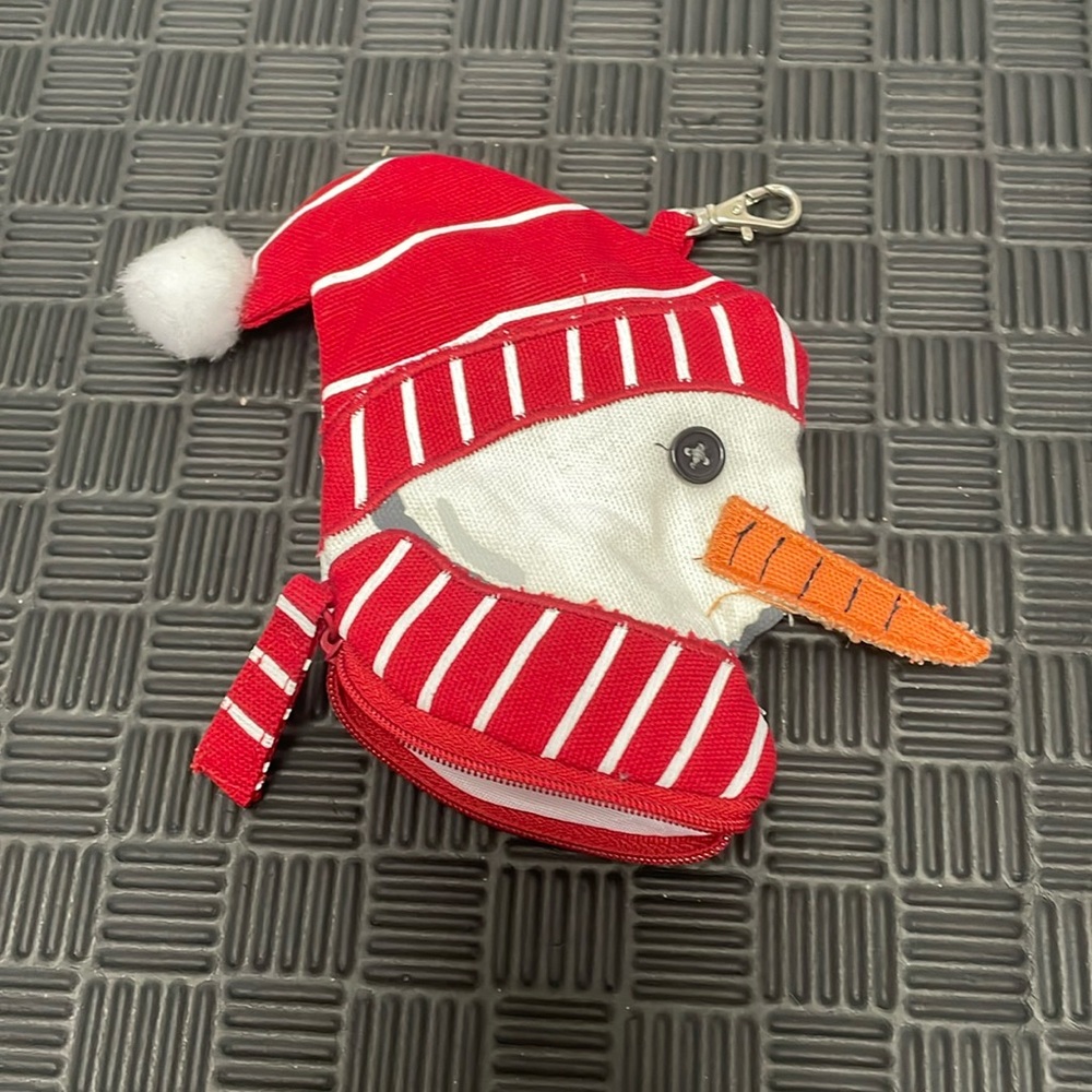 Thirty one snowman icon coin purse